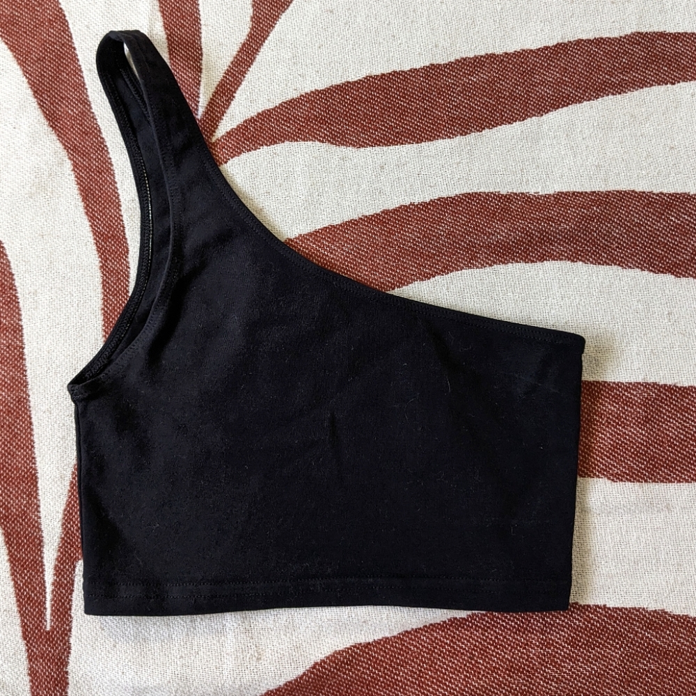 One Shoulder Crop Top